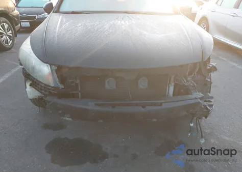 2008 Honda Accord 2.4 Ex-L z USA, uszkodzony, nr VIN JHMCP26868C062660